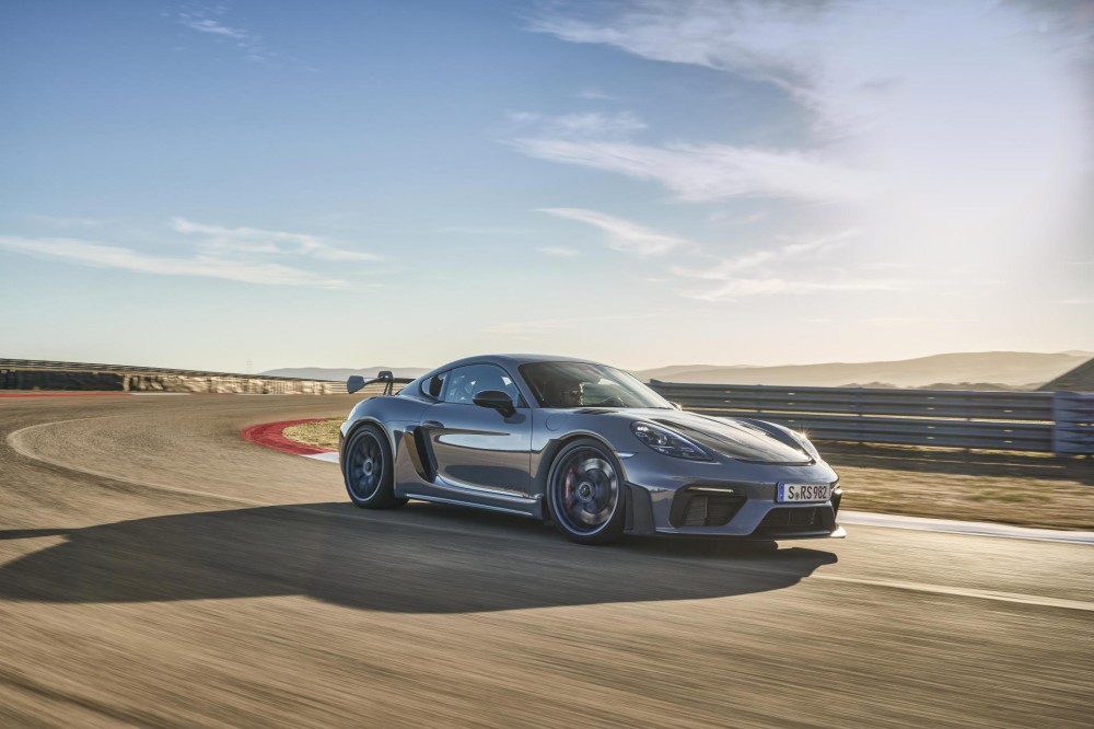 Porsche 718 Cayman GT4 RS